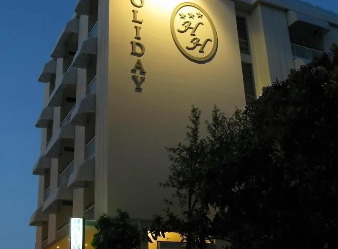 Holiday Hotel 3*